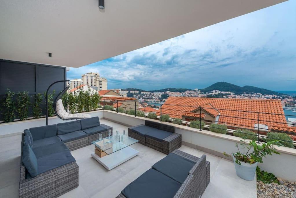 Apartament Walking Distance Old Town 120M2,Garden,View,Garage Dubrownik Zewnętrze zdjęcie